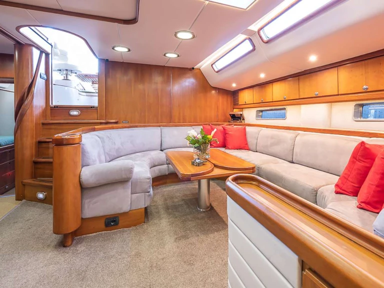 Huur een Pendennis OCEAN PHOENIX in Panama City