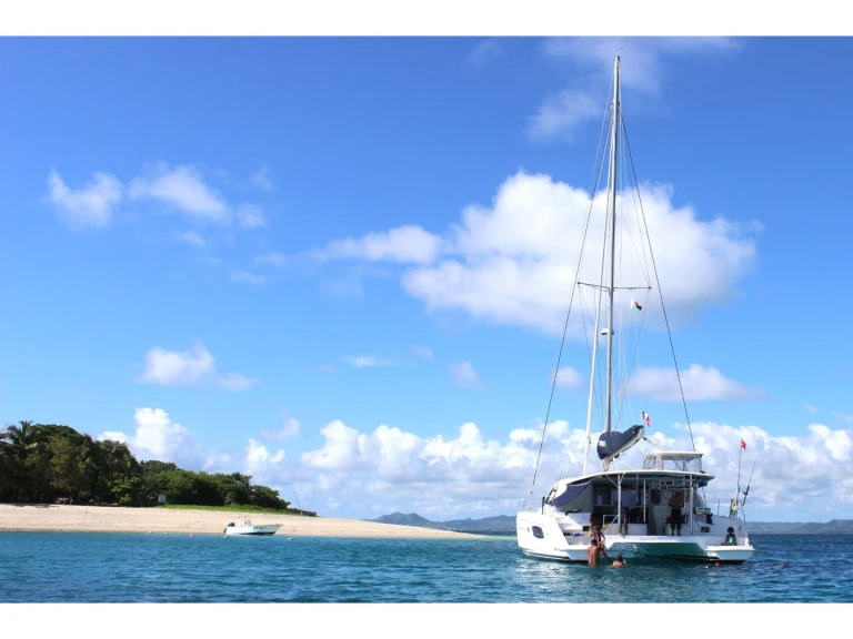 Verhuur Catamaran in Madirokely - Leopard Leopard 44