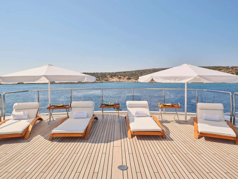 Huur een Benetti SUNDAY in Athene