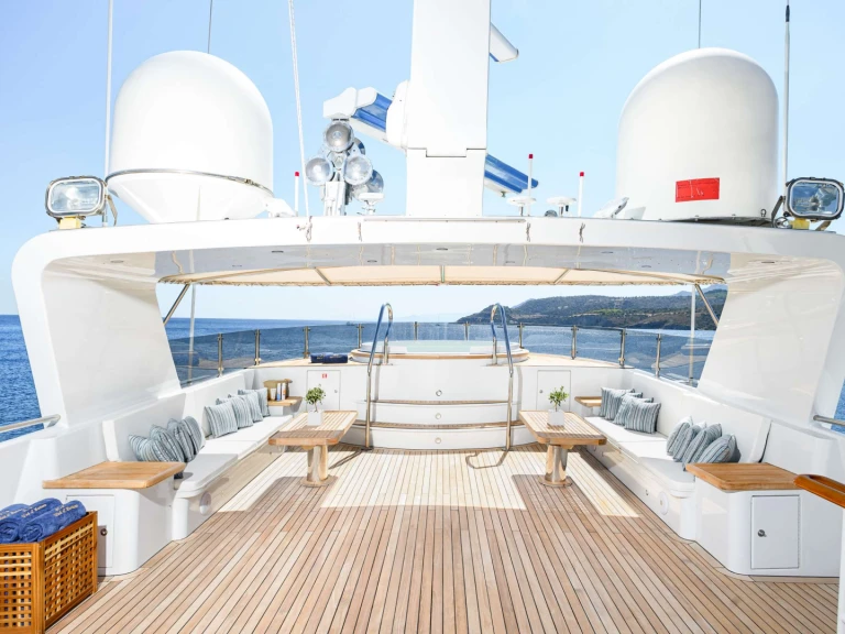 Jachthuur in Athene - CRN Ancona WIND OF FORTUNE via SamBoat