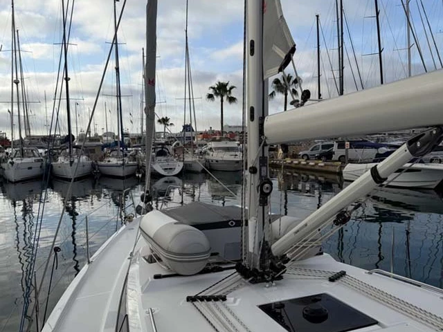 Bavaria Bavaria C42 te huur van particulier of professional in Golfo Aranci