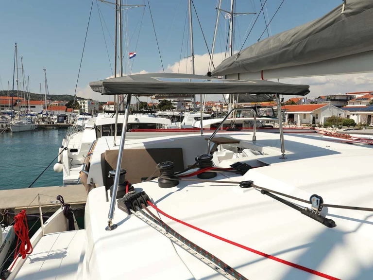 Fountaine Pajot Lucia 40 te huur van particulier of professional in Pula