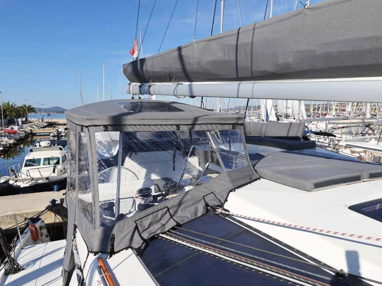 Verhuur Catamaran in Trogir - Fountaine Pajot Tanna 47