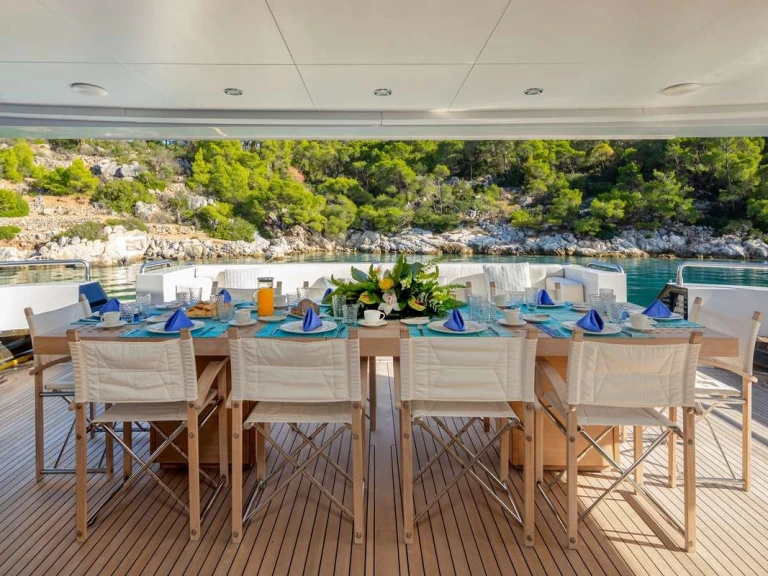 Mondomarine ZALIV III te huur van particulier of professional in Athene