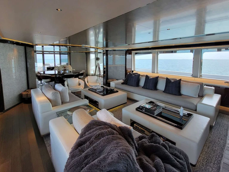 Jachthuur in Nassau - Heesen KNIGHT via SamBoat