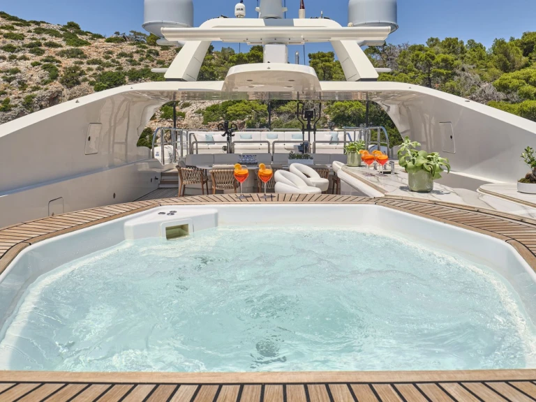 Huur een Benetti BARENTS in Athene
