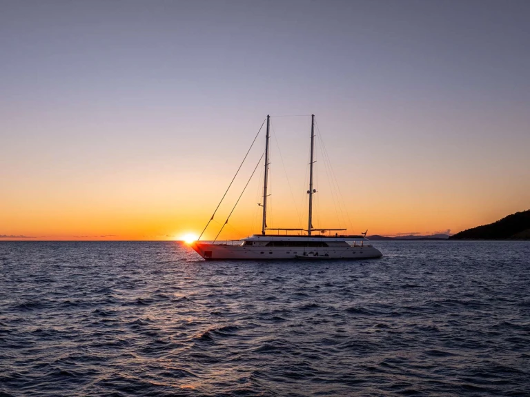 Bootverhuur Custom Anima Maris in Kroatië via SamBoat