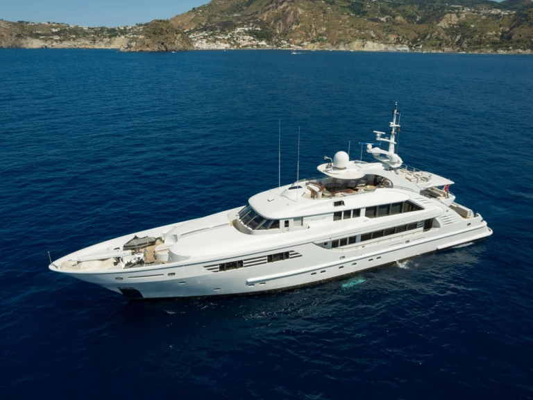 International Shipyard Ancona PENELOPE  te huur van particulier of professional in Napels
