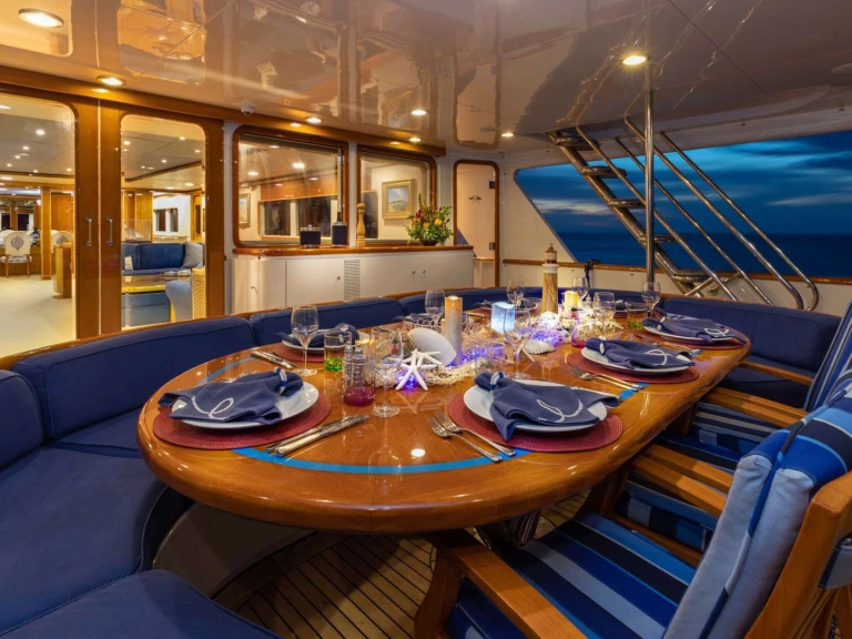Jachthuur in Newport - NQEA Yachts Jack Hargrave design RENA via SamBoat