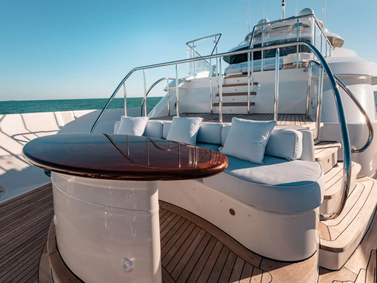 Bootverhuur Miami goedkoop BLUE TIME