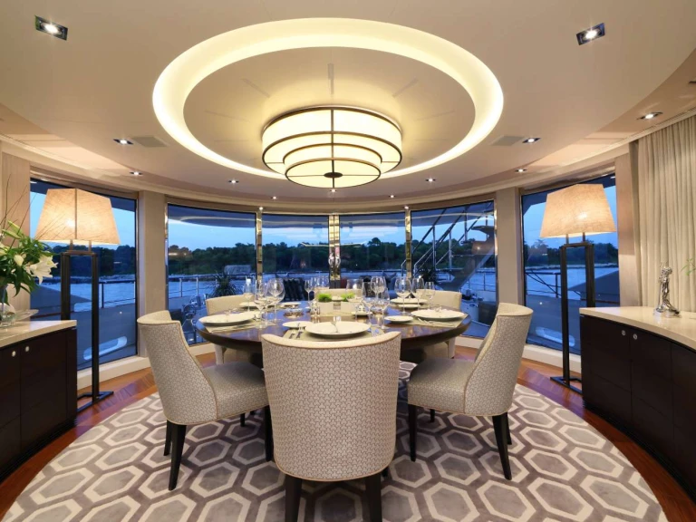 Jachthuur in Provence-Alpes-Côte d'Azur - Heesen AURELIA via SamBoat