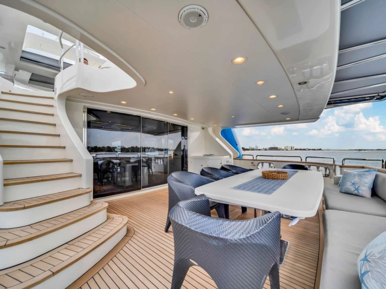 Huur Jacht met of zonder schipper Azimut in Miami