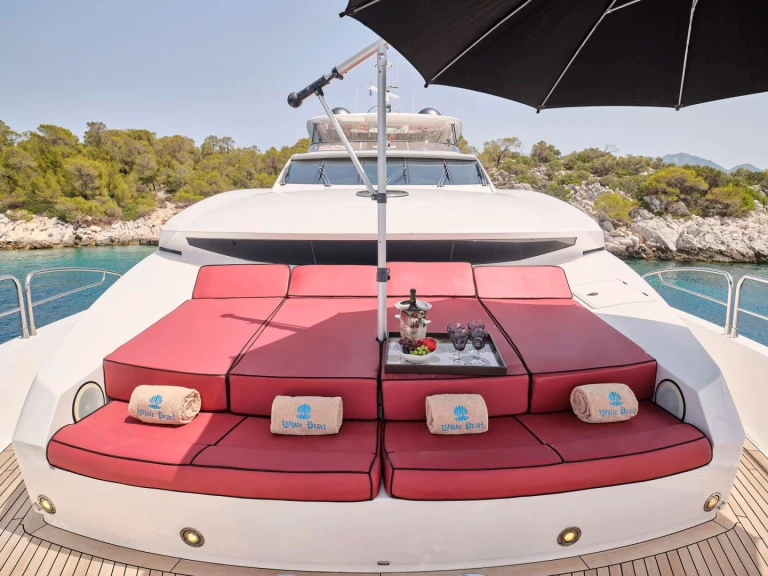 Sunseeker WHITE PEARL I te huur van particulier of professional in Athene