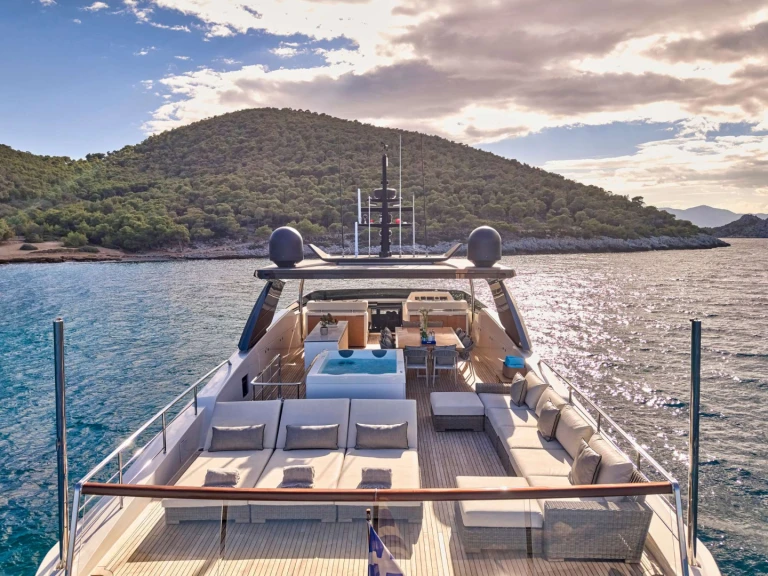 Huur een San Lorenzo GOLDEN YACHT in Athene