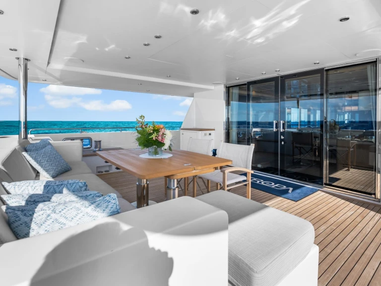 Cantiere delle Marche TROPA te huur van particulier of professional in Bahama's