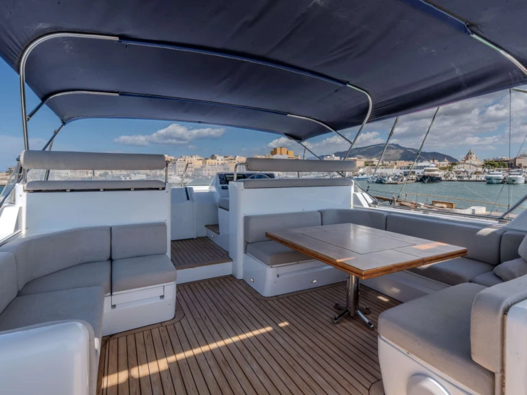 Bootverhuur DE VRIES CAMENA II in Olbia via SamBoat