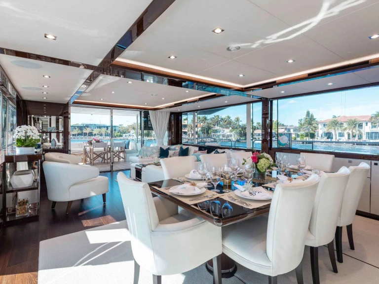 Bootverhuur Sunseeker Mirracle in Fort Lauderdale via SamBoat