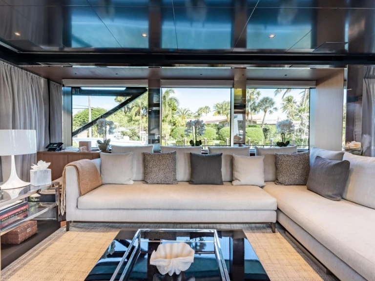 Jachthuur in Newport - Riva BEYOND BEYOND via SamBoat