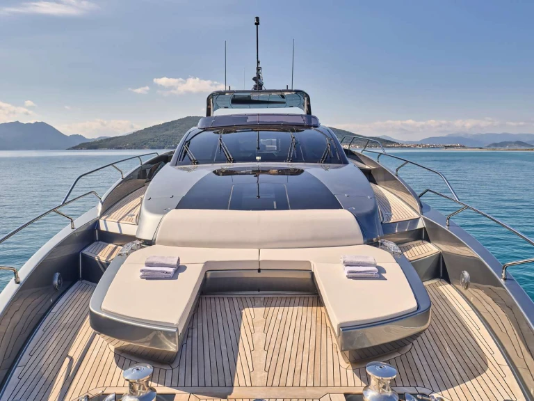 Verhuur Jacht in Athene - Riva MENANGIO X