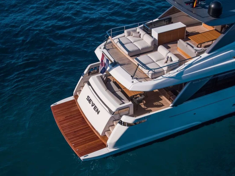 Huur een San Lorenzo SEVEN in Balearen
