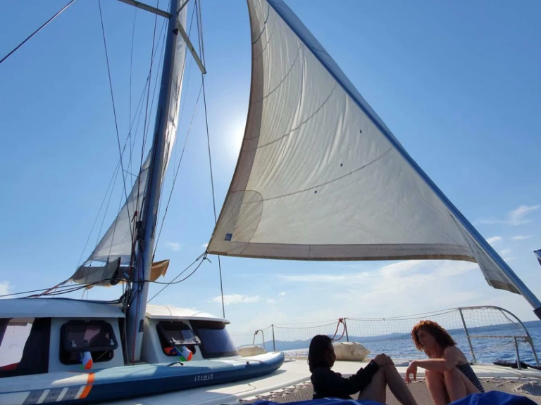 Fountaine Pajot Lipari 41 te huur van particulier of professional in Canet-en-Roussillon
