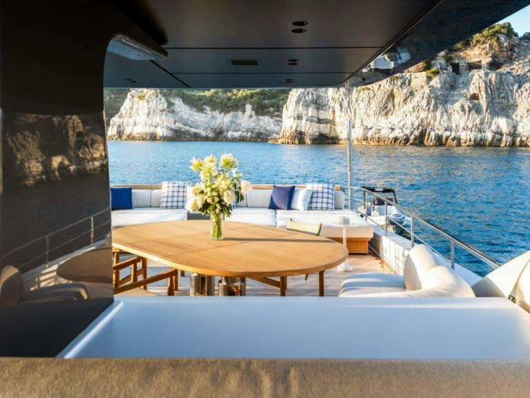 Bootverhuur San Lorenzo Akira in Kroatië via SamBoat