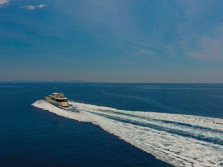 Ferretti MISS KATARIINA te huur van particulier of professional in Trogir