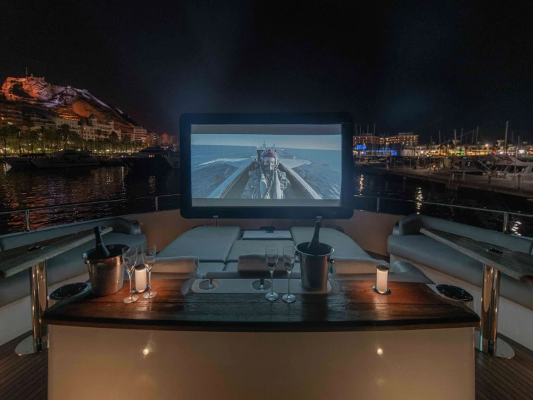 Bootverhuur Cannes goedkoop Wyldecrest