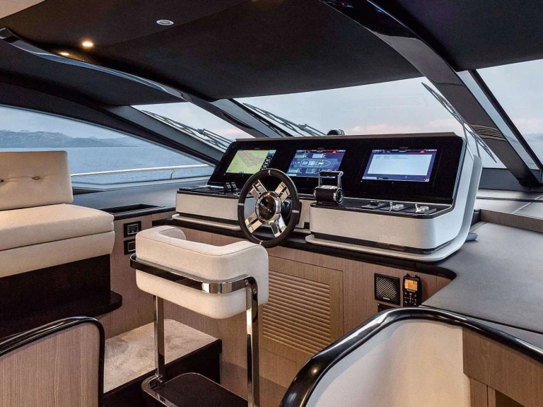 Huur Jacht met of zonder schipper Azimut in Skiathos
