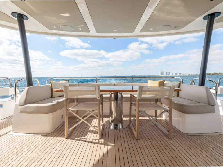Sunseeker GOLDEN OURS te huur van particulier of professional in Boston