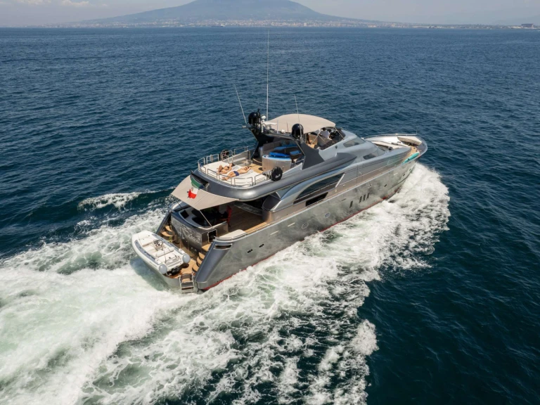 Bootverhuur  LADY B in Castellammare di Stabia via SamBoat