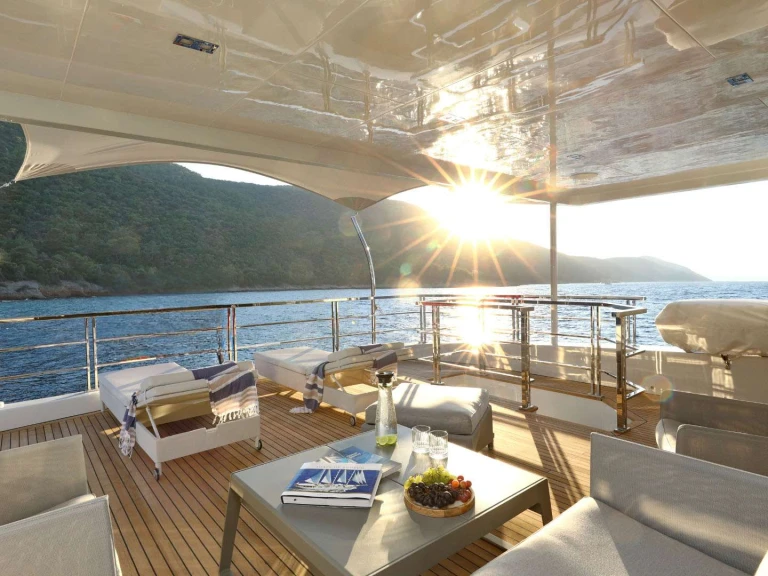 Bootverhuur Aegean Build UKIEL in Napels via SamBoat