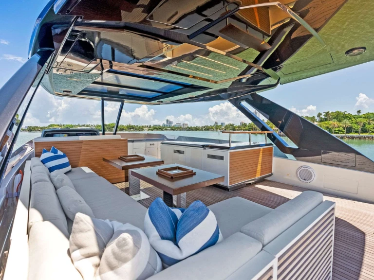 Verhuur Jacht in Fort Lauderdale - Ferretti THE BRASS RING