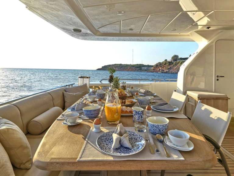 Jachthuur in Athene - Ferretti JULIE M via SamBoat