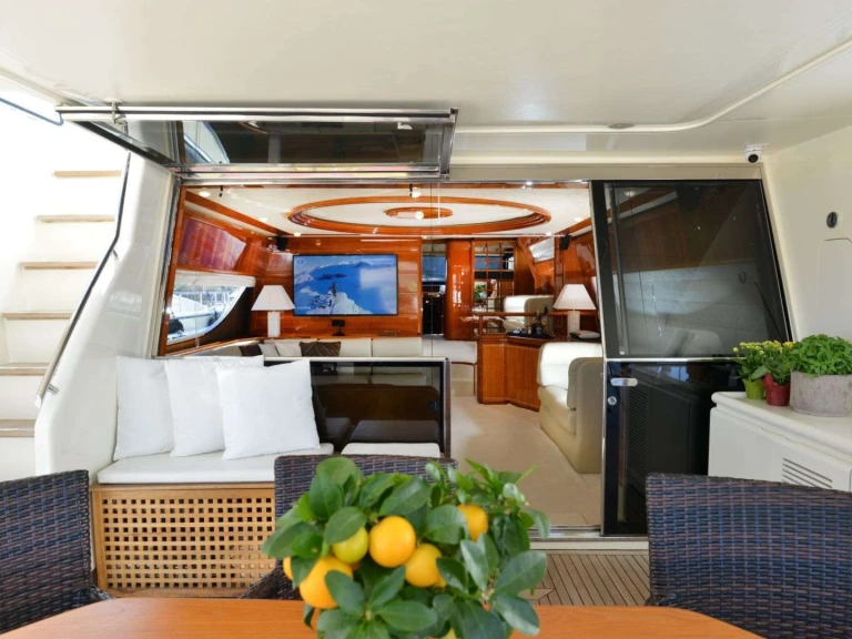 Bootverhuur Ferretti KENTAVROS II in Korfoe via SamBoat