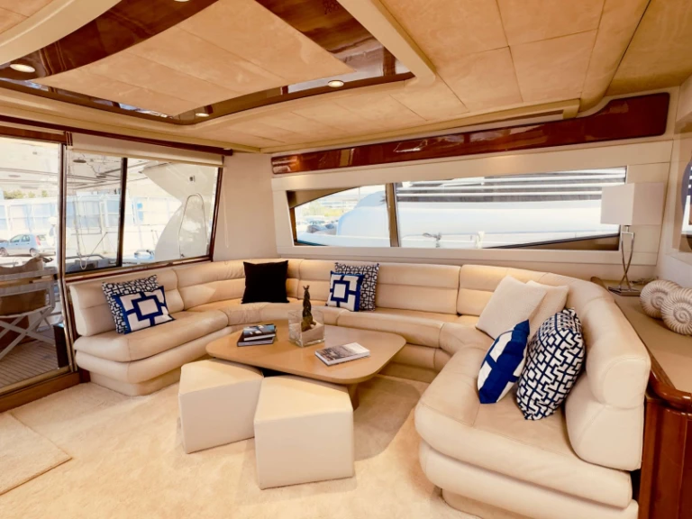 Bootverhuur Ferretti ARCELIA in Athene via SamBoat