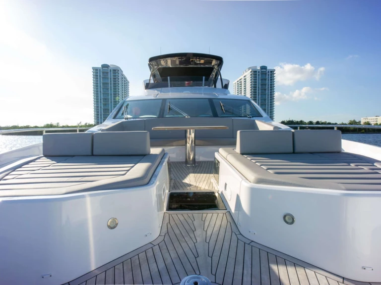 Jacht te huur in Miami voor de beste prijs