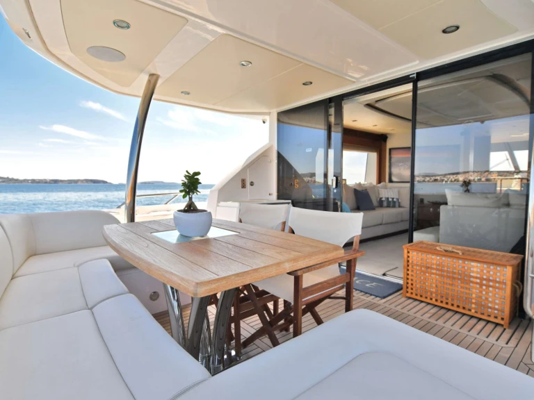 Verhuur Jacht Sunseeker met vaarbewijs
