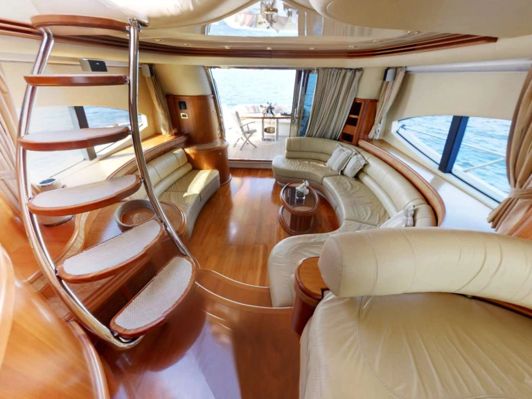 Huur Jacht met of zonder schipper Azimut in Athene