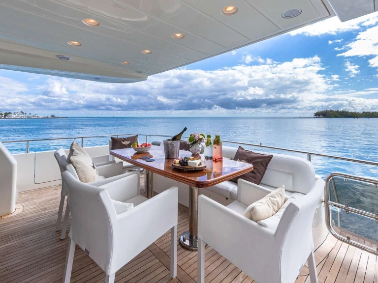 Bootverhuur Azimut Salt Shaker in Miami via SamBoat