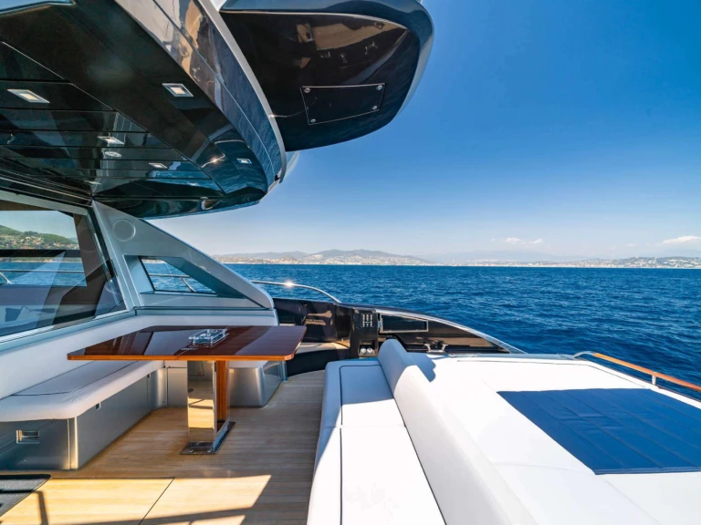 Verhuur Jacht in Castelsardo - Riva BLUE SHARK