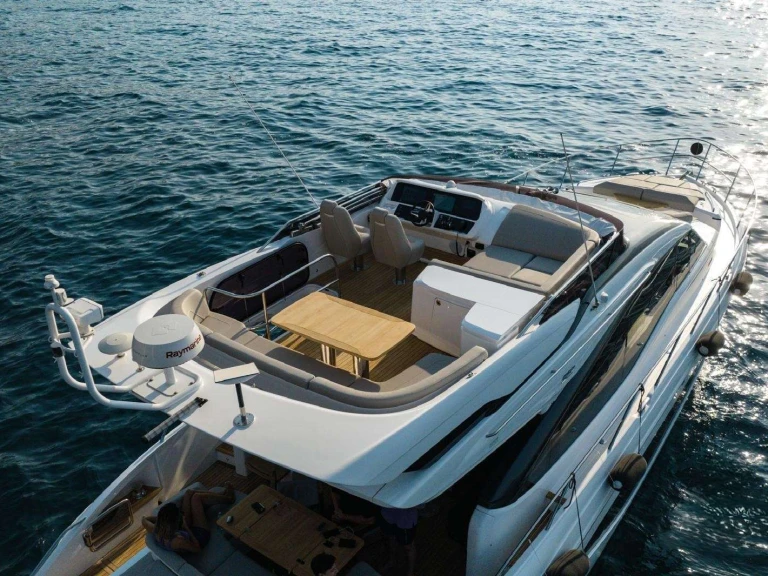 Bootverhuur Princess, UK ALL FOR YOU  in Napels via SamBoat