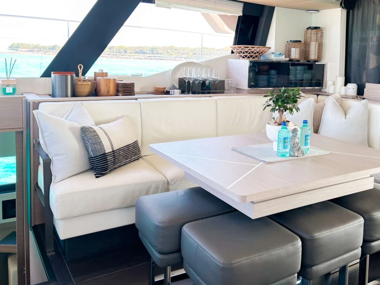 Huur een Fountaine Pajot PRINCESS MILA in Nassau
