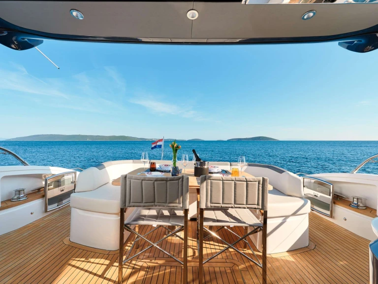 Huur Jacht met of zonder schipper Princess, UK in Split