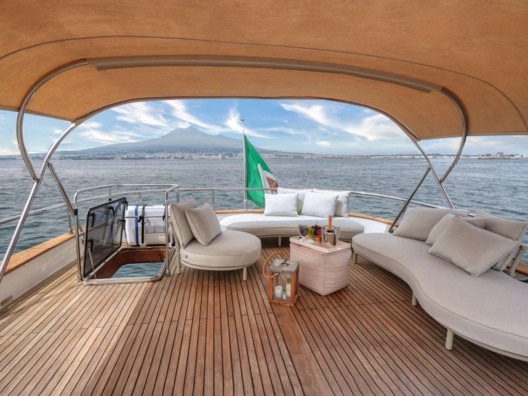 Bootverhuur Castellammare di Stabia goedkoop AZUR