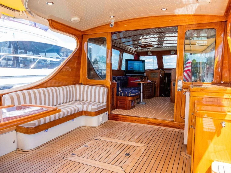 Huur een Vicem GEM 64 in Newport