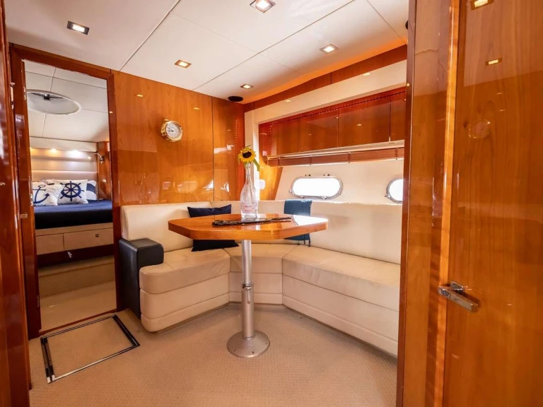 Verhuur Jacht Sunseeker met vaarbewijs
