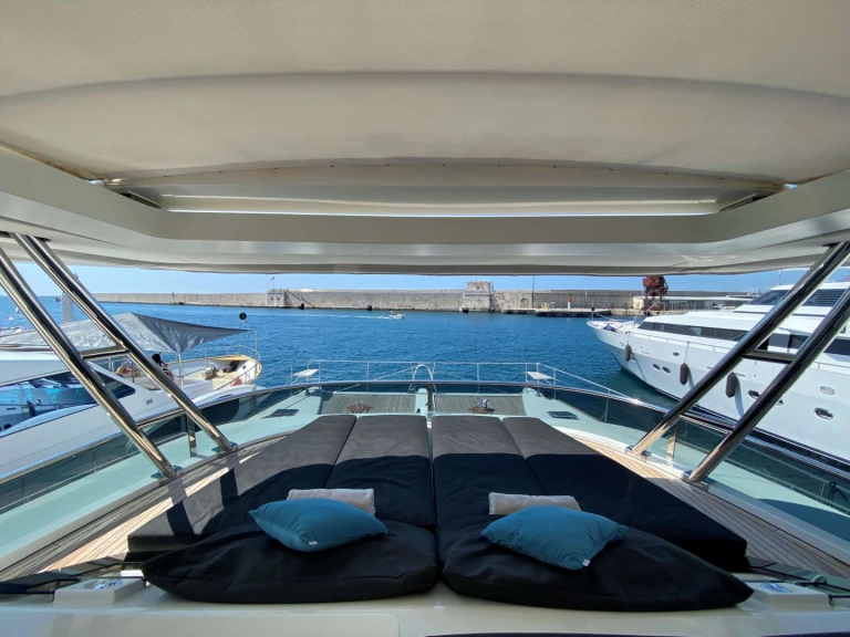 Huur Jacht met of zonder schipper Lagoon in Split