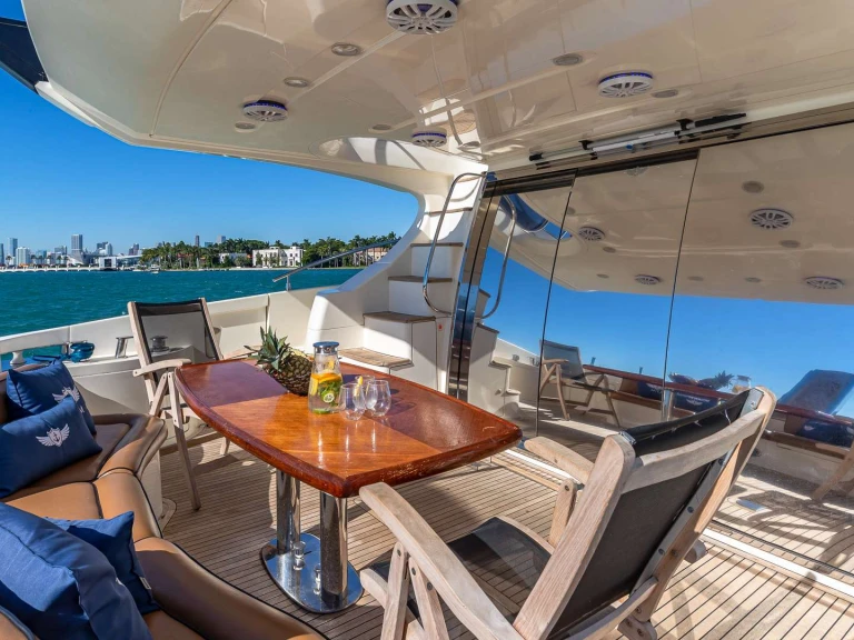 Jachthuur in Miami - Azimut Priceless via SamBoat