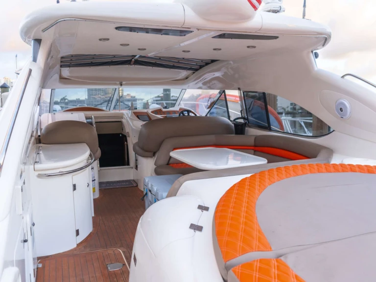 Verhuur Jacht in Bimini - Sunseeker Sanbella 2